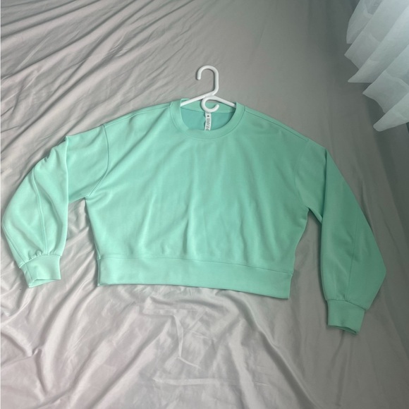 Lululemon cropped crewneck, wild mint, size 6. - Picture 2 of 2